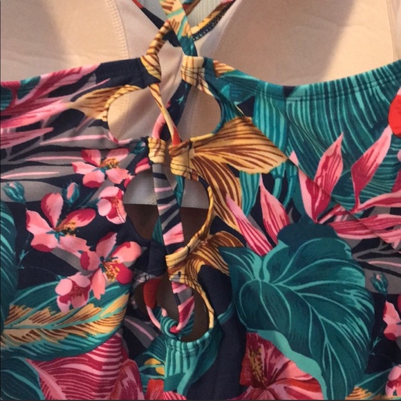 Kona Sol One-piece Swimsuit Women’s Size 18W - Picture 5 of 5